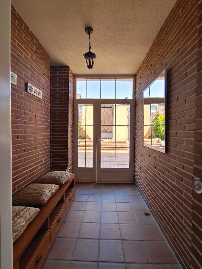 Lia Y El Pinar Guest House Olias del Rey Exterior photo